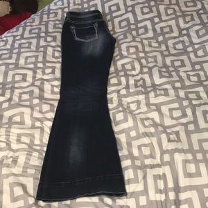 Absolutely nothing wrong with these jeans!